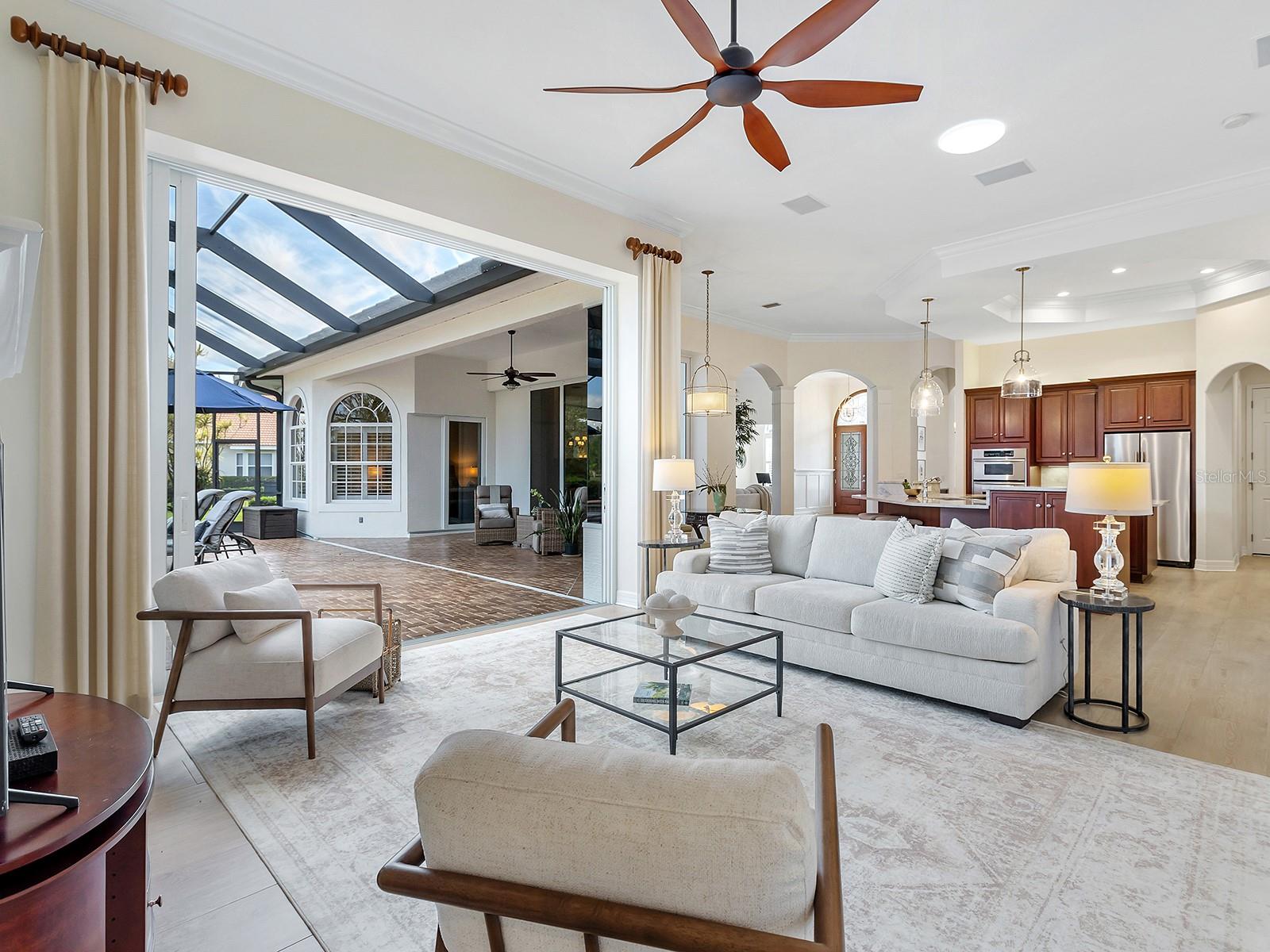 LAKEWOOD RANCH COUNTRY CLUB - Residential