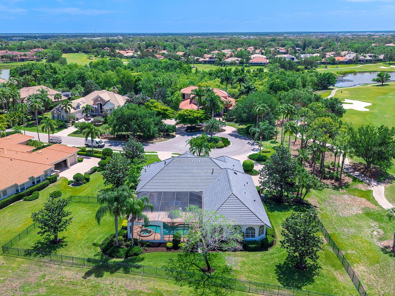 LAKEWOOD RANCH COUNTRY CLUB - Residential