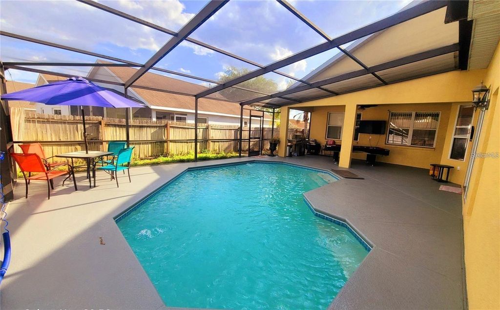 Photo of 10 Nevada Loop Road, Davenport, FL 33897 (MLS # S5148936)