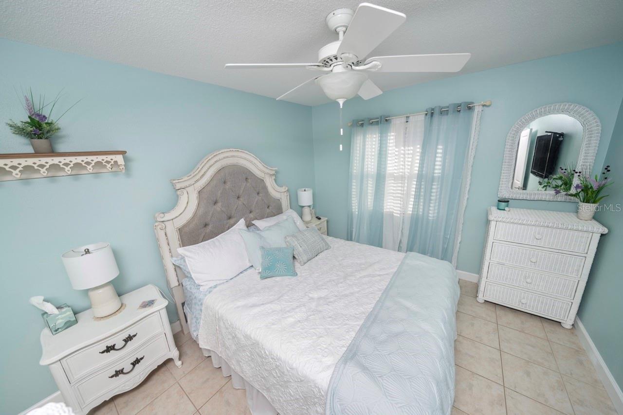 BAYWOOD ON THE GULF 1 CONDO - Residential