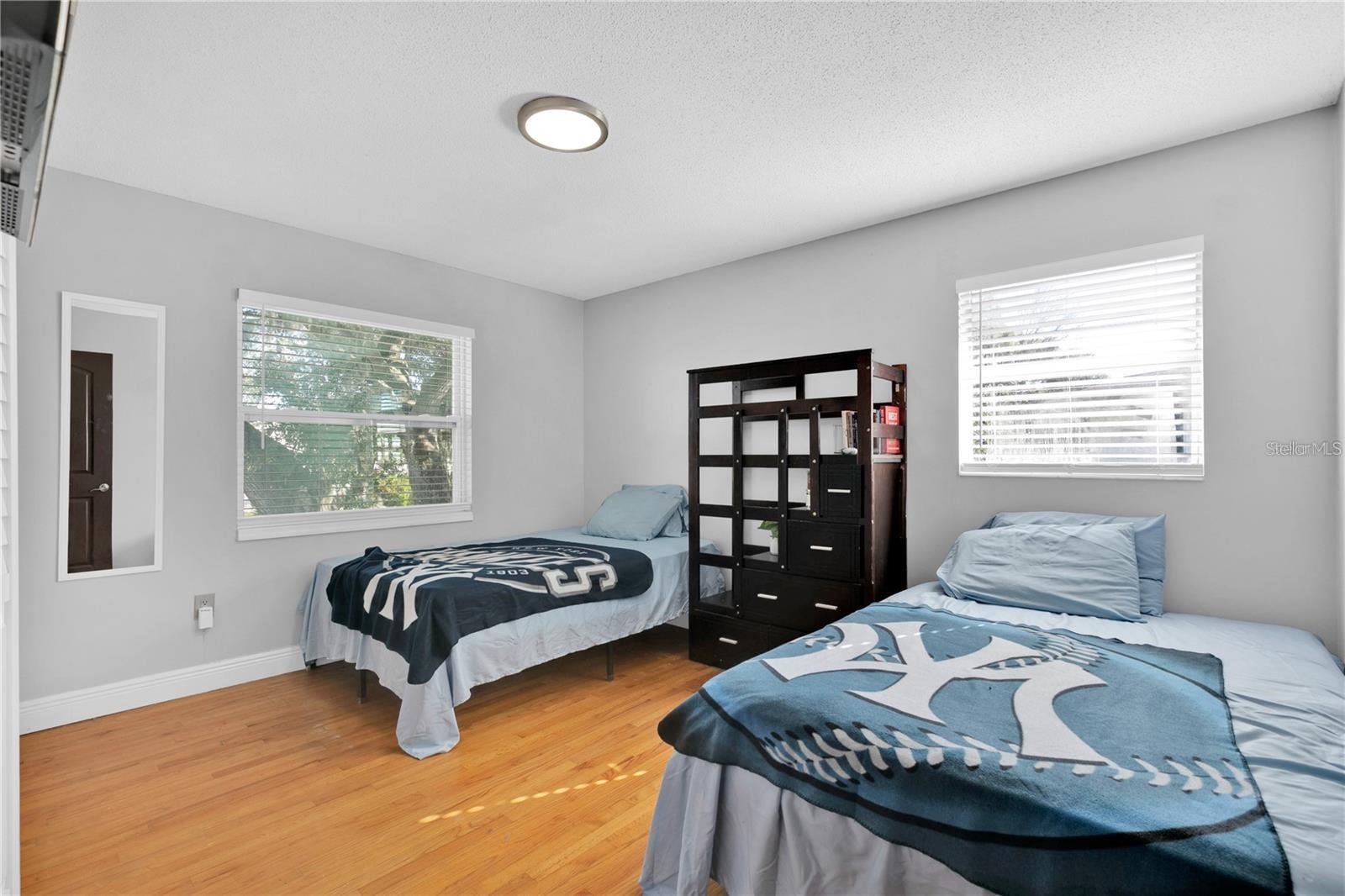 HICKORY HILL UNIT 04 - Residential