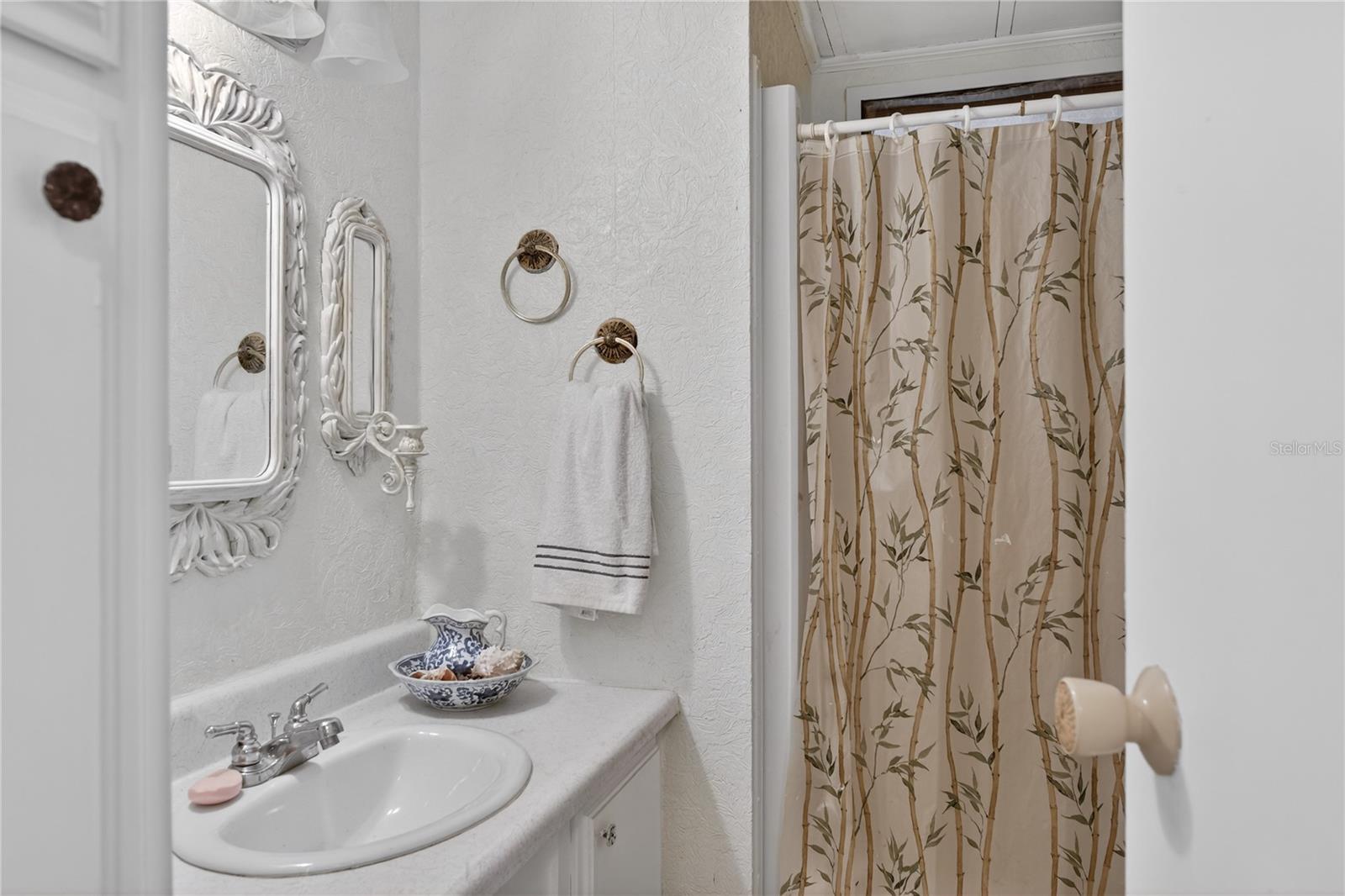 HOL MOB ESTATE 2ND ADD - Residential