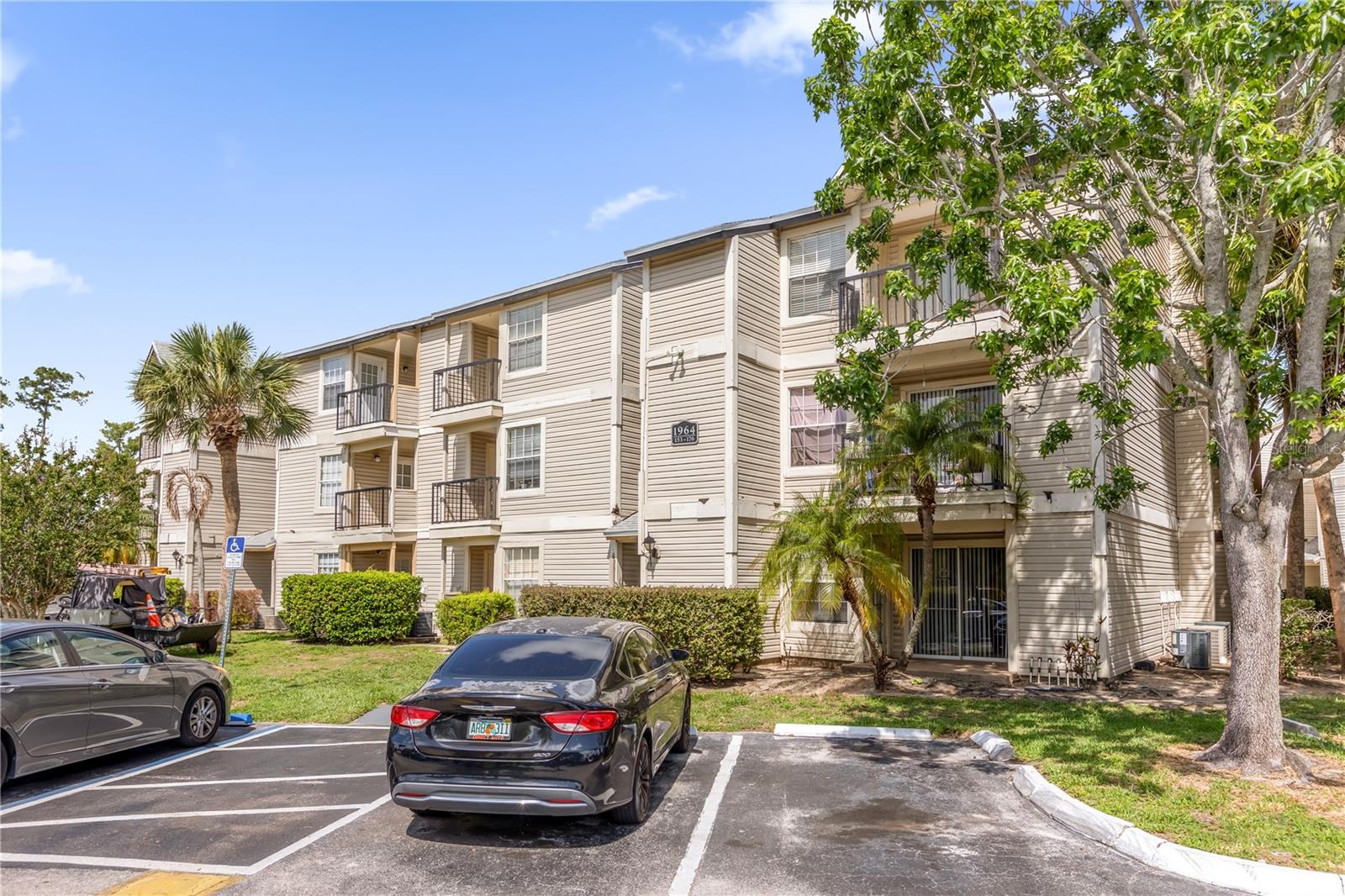 PLAZA/MILLENIUM - Residential Lease