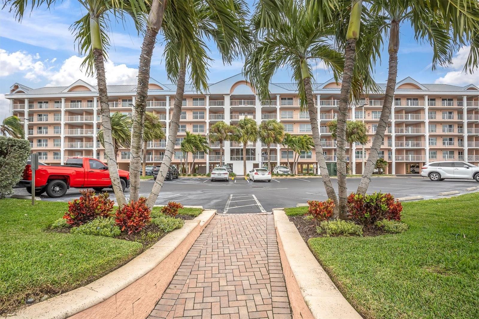 SUNRISE RESORT ON ST PETE BEACH CONDO - Residential