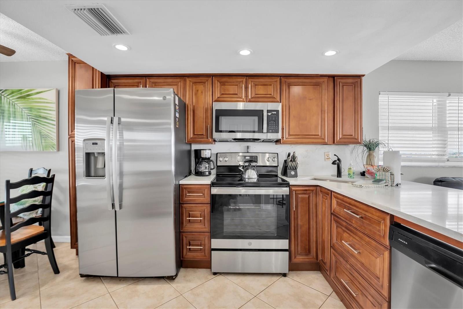 SUNRISE RESORT ON ST PETE BEACH CONDO - Residential