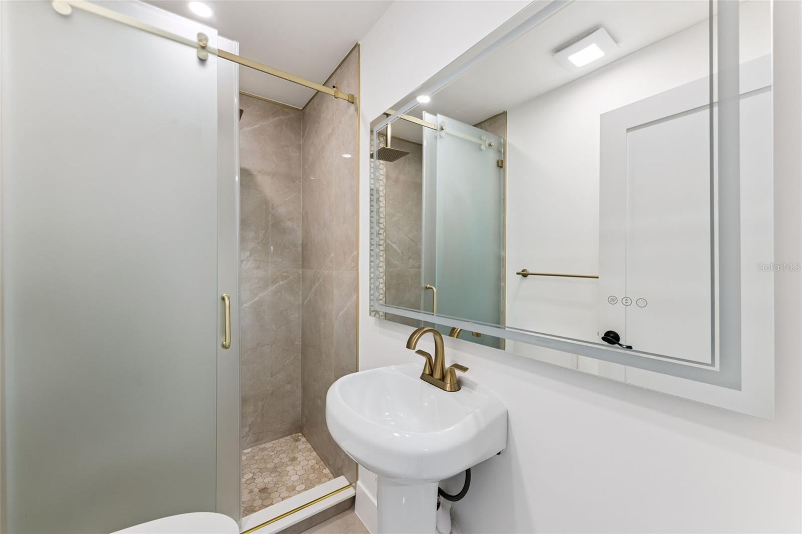 SPRINGS THE - Residential