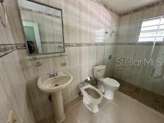 6 EB N CEDRO HIGHWAY E 2
