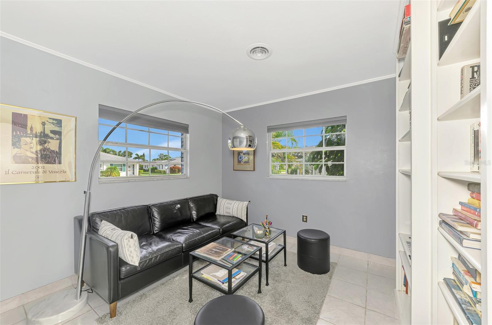 1476 BEACH MANOR UNIT 3 - Residential