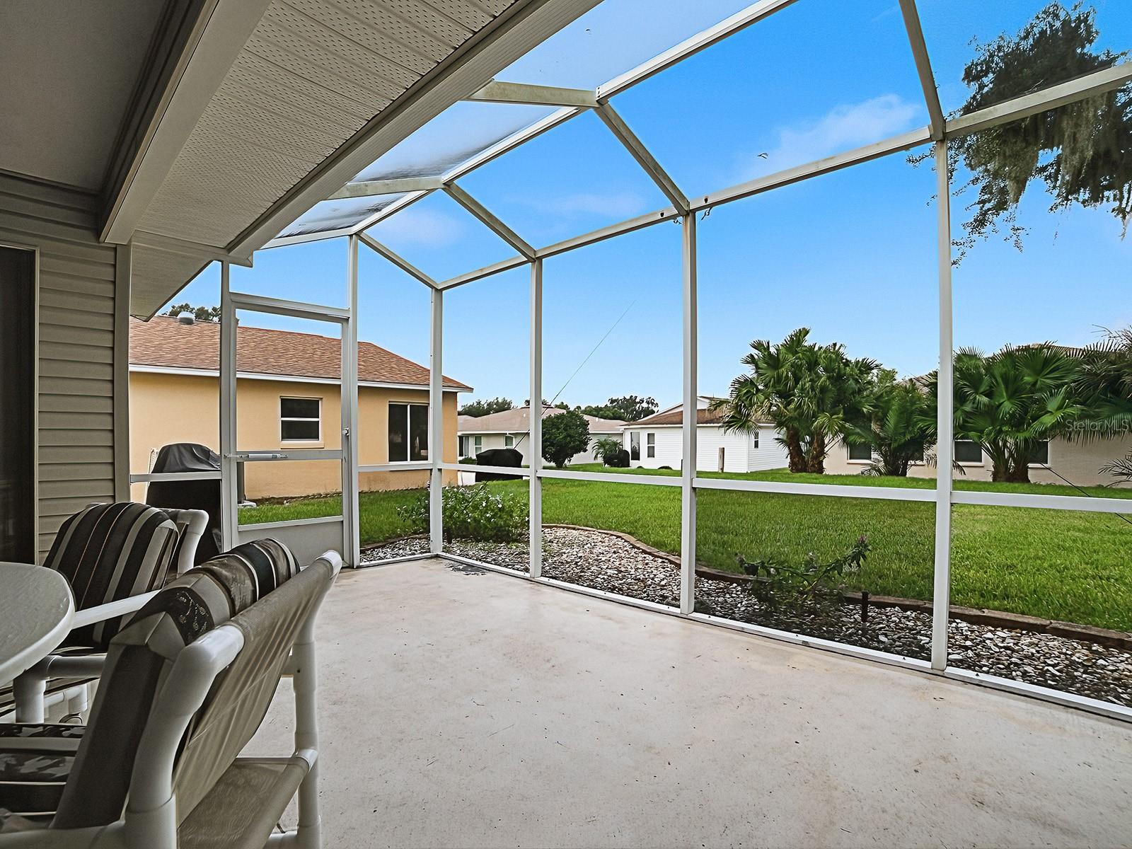 647 TIMBERCREST DRIVE