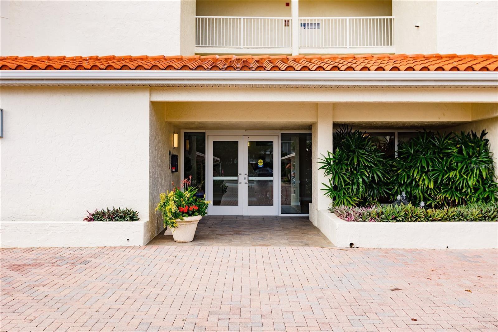 4485 GULF OF MEXICO DRIVE 402