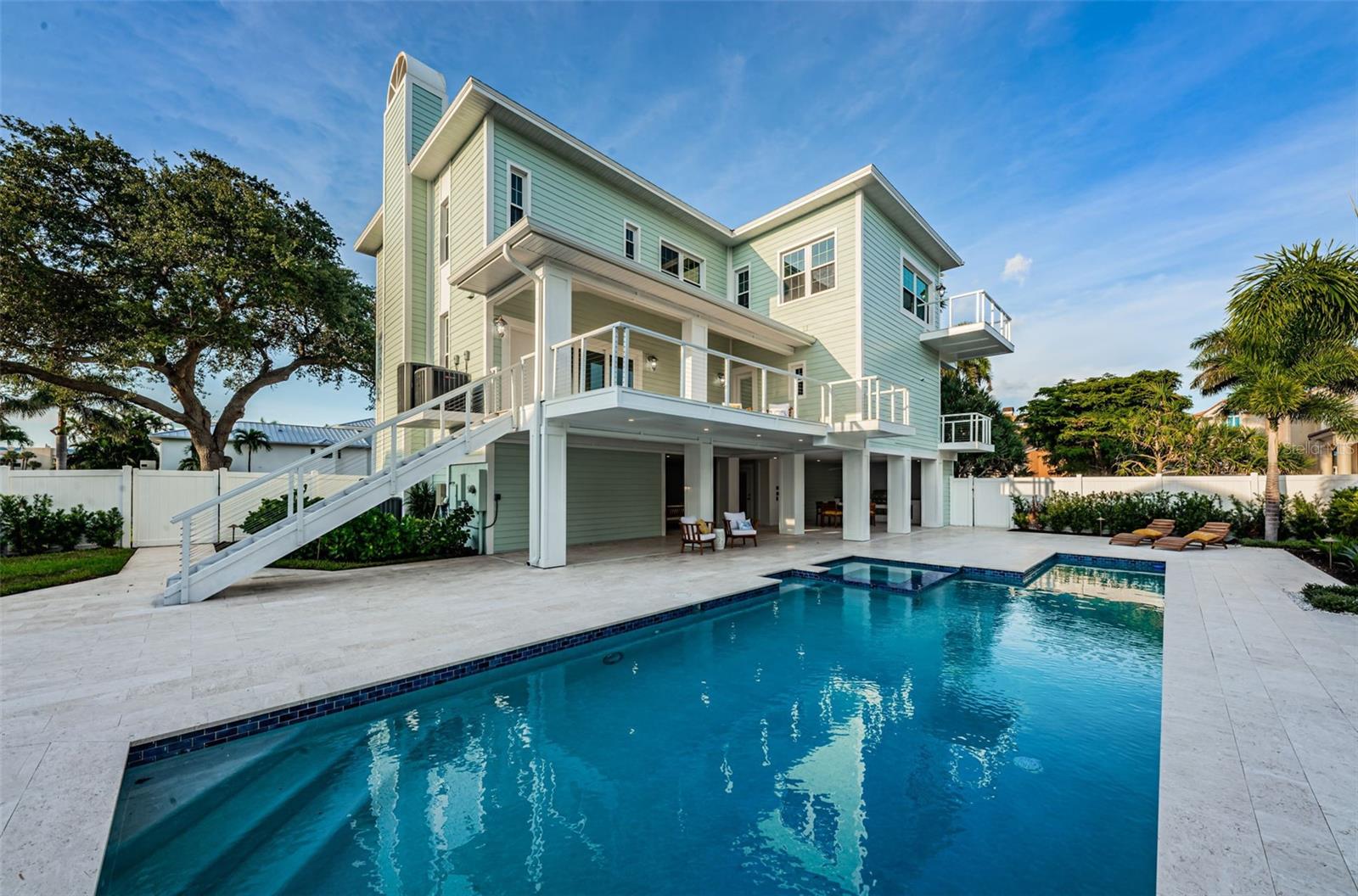 TIERRA VERDE UNIT 1 1ST REP - Residential