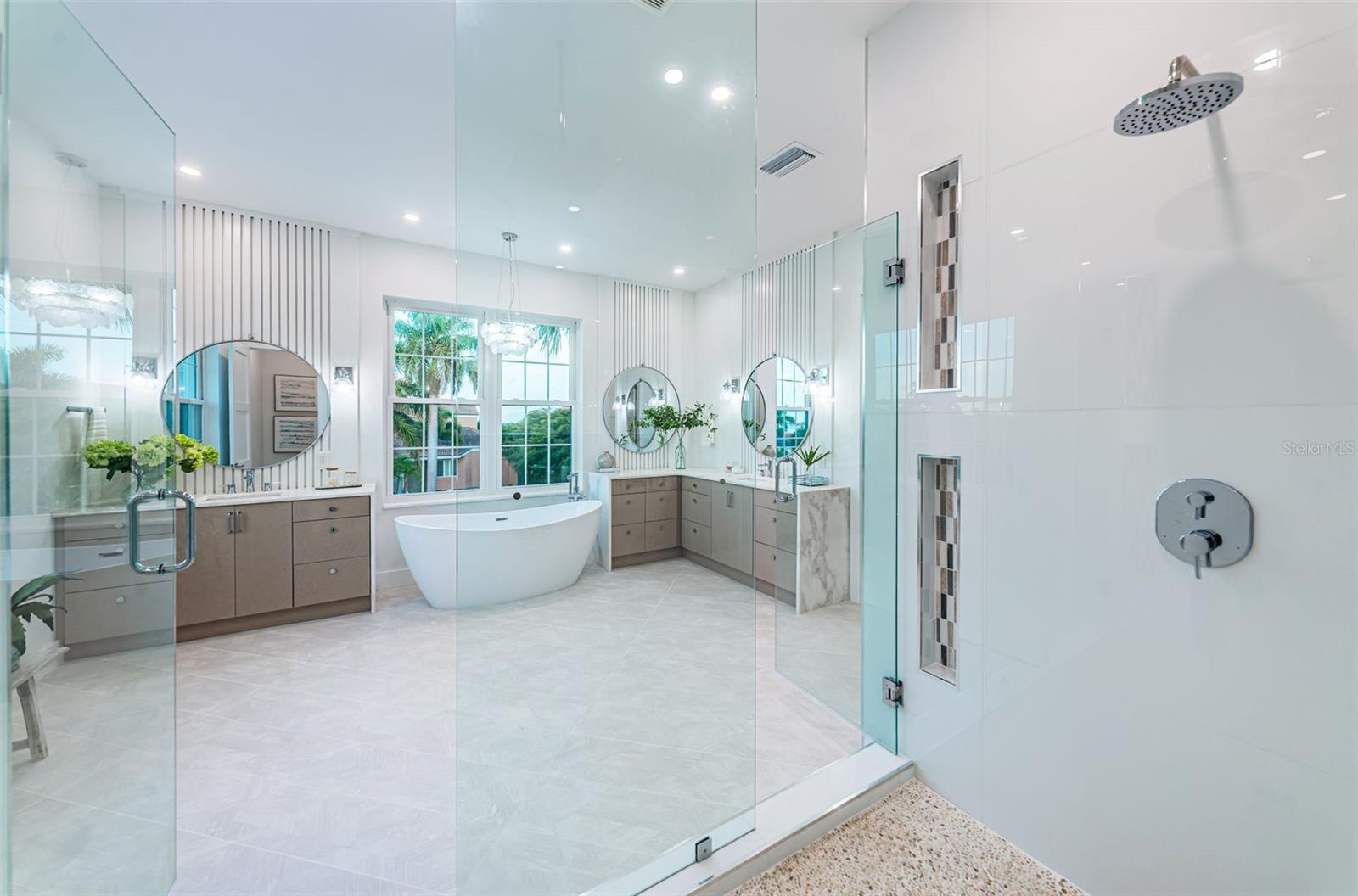 TIERRA VERDE UNIT 1 1ST REP - Residential