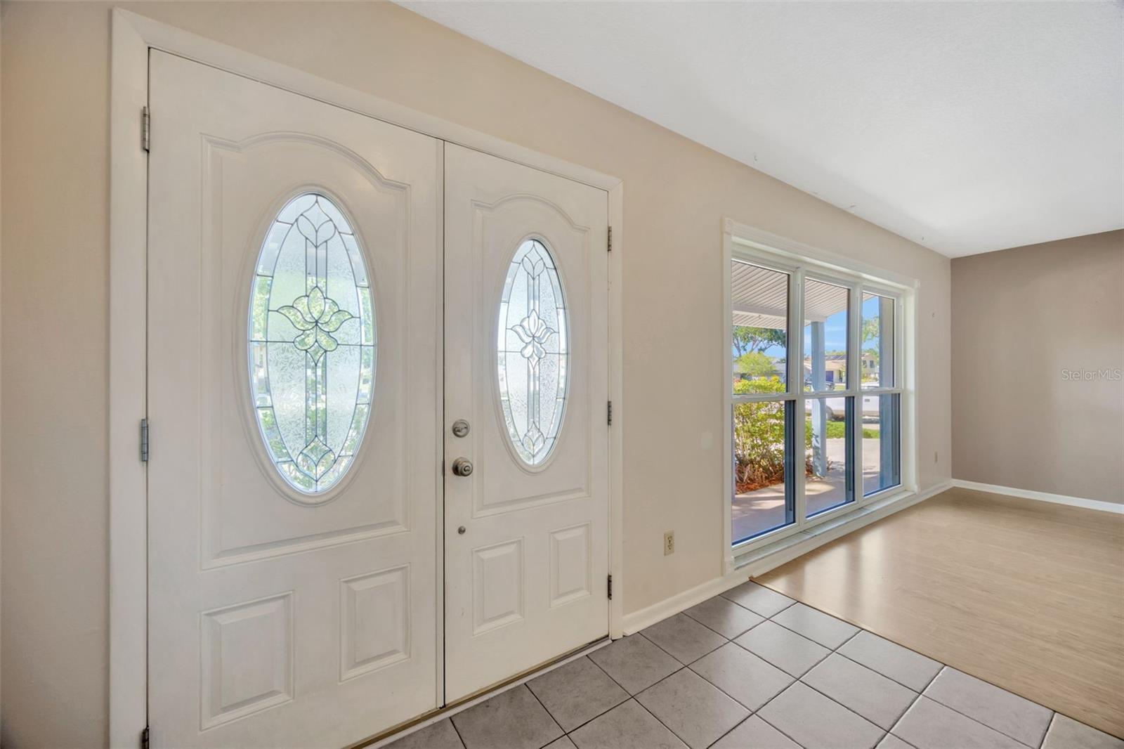 4012 WOODACRE LANE