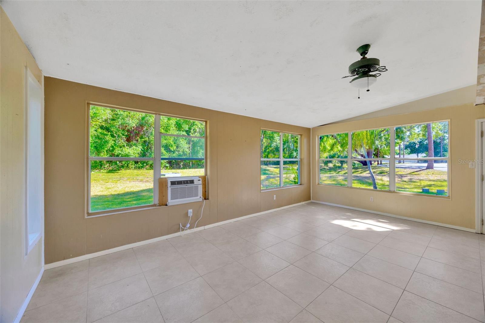 NORTHDALE SEC E UNIT 5 - Residential