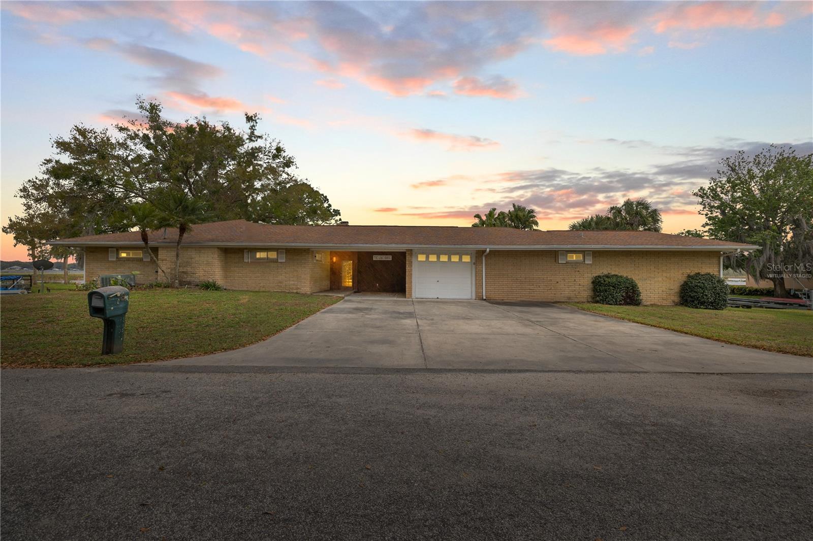 SUMMERFIELD - Residential