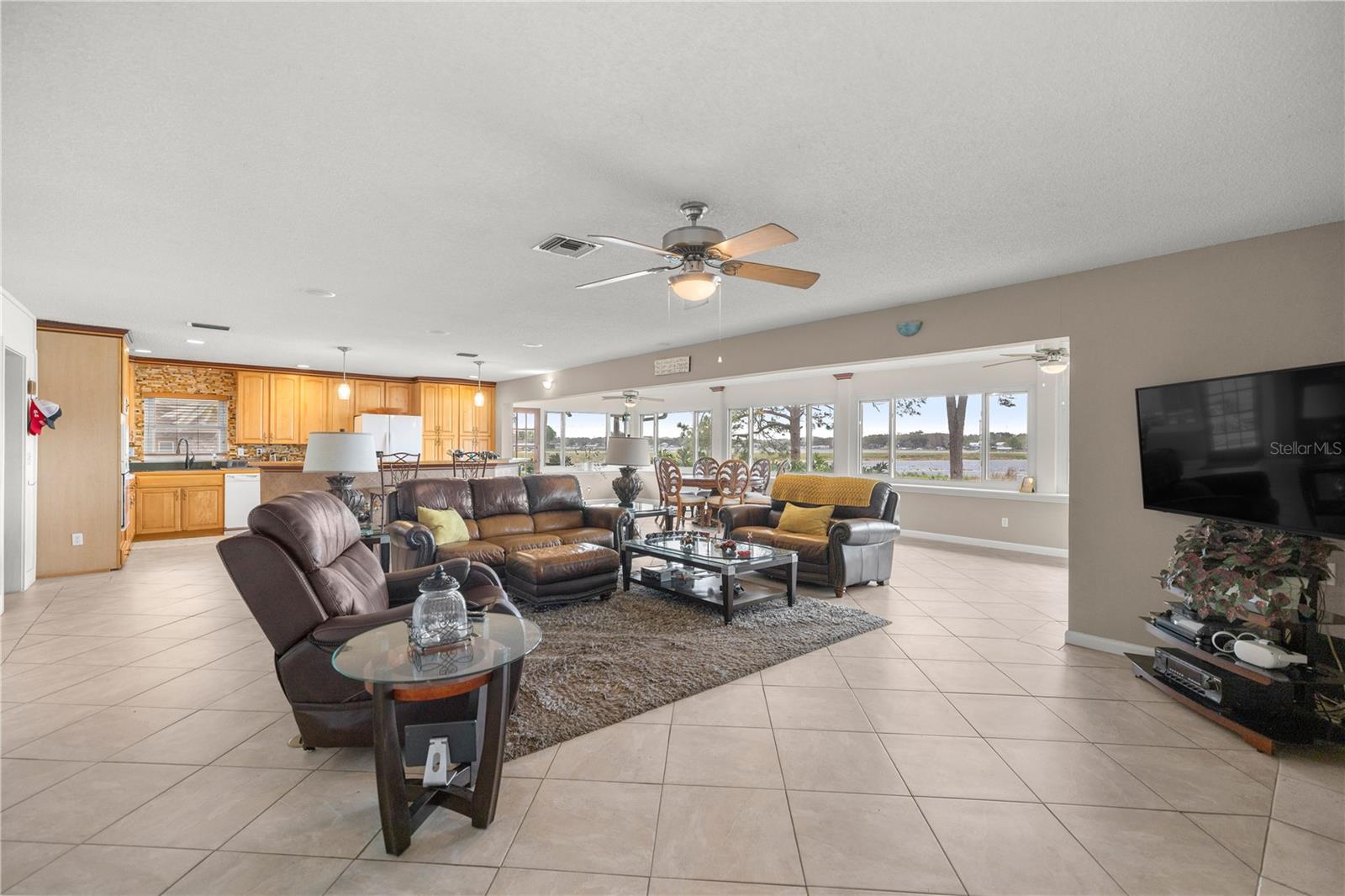 SUMMERFIELD - Residential