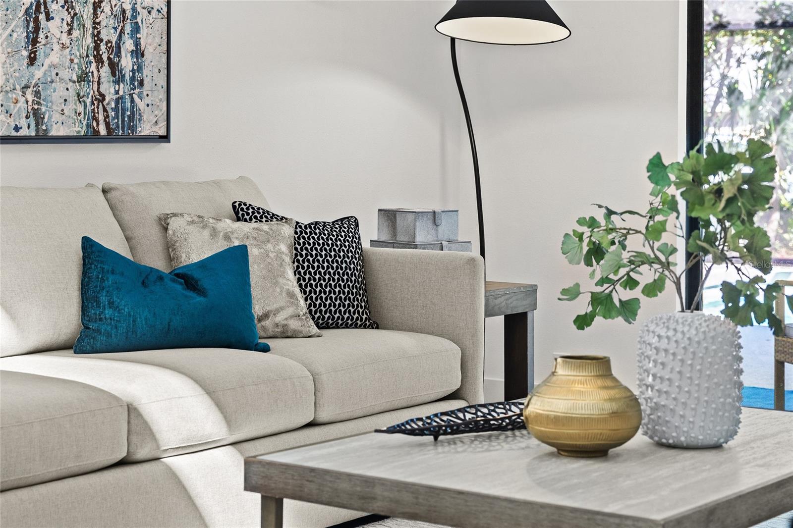 COUNTRY PLACE - Residential