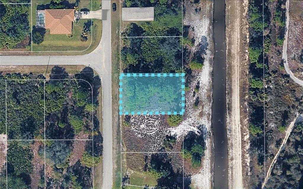 Photo of 1267 Naples Avenue S, Fort Myers, FL 33913 (MLS # TB8476666)