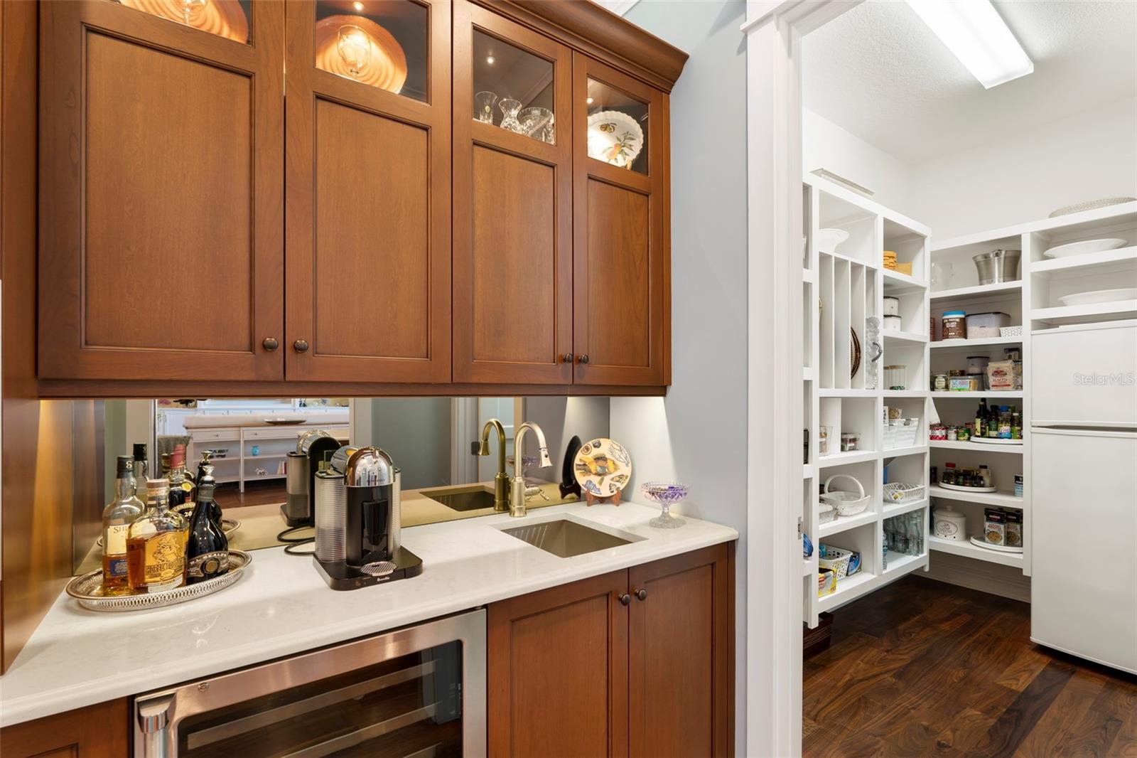 BUTTONWOOD HARBOUR - Residential