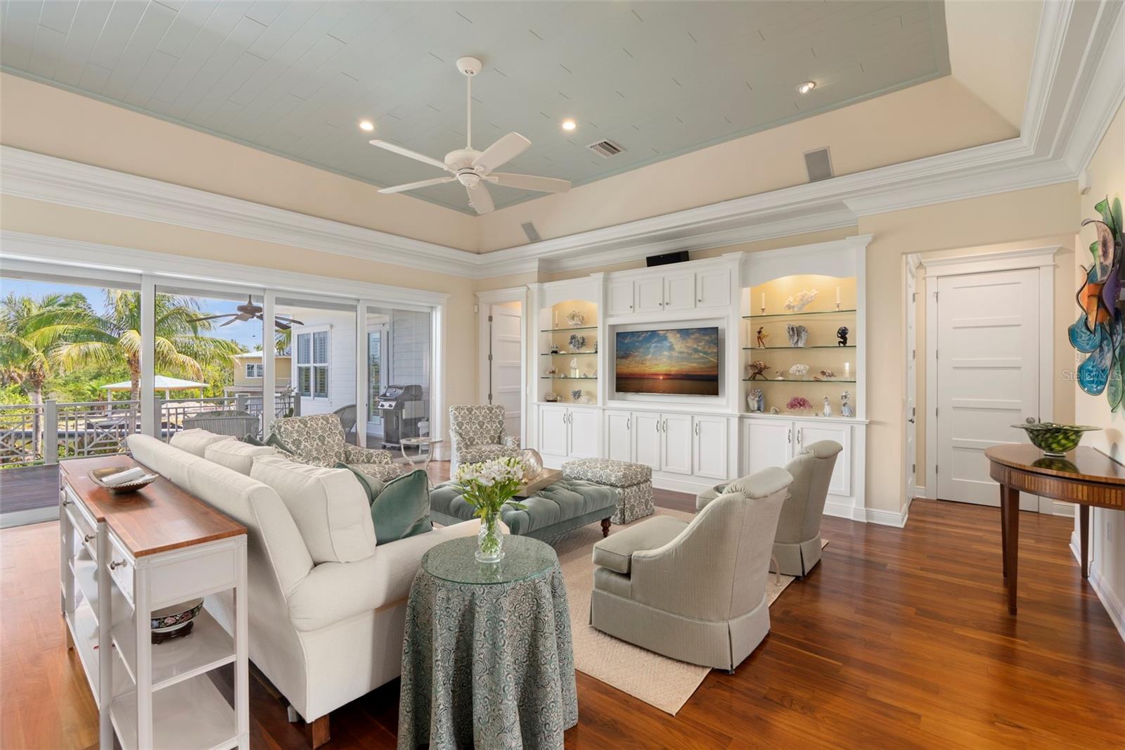 BUTTONWOOD HARBOUR - Residential