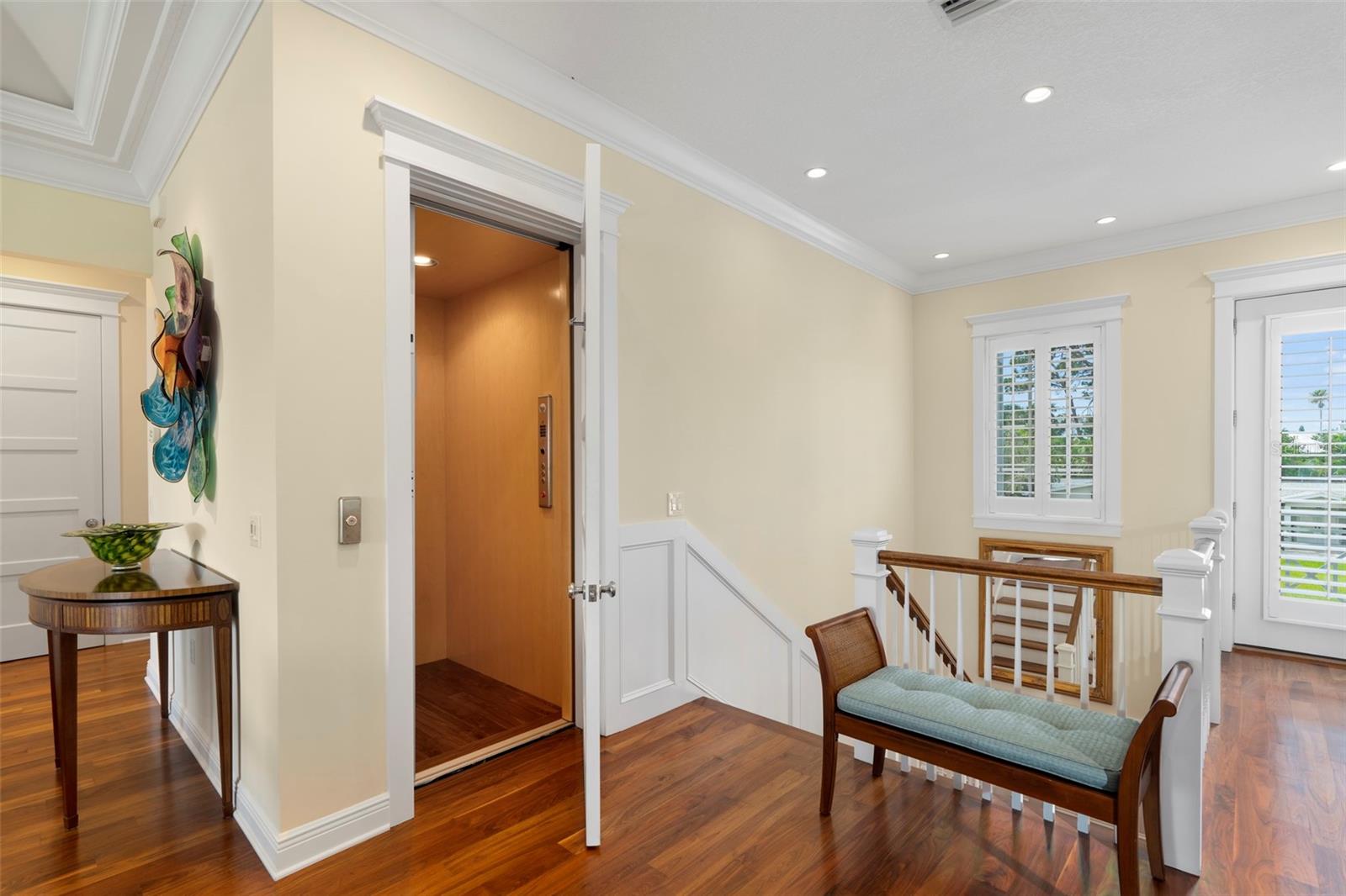 BUTTONWOOD HARBOUR - Residential