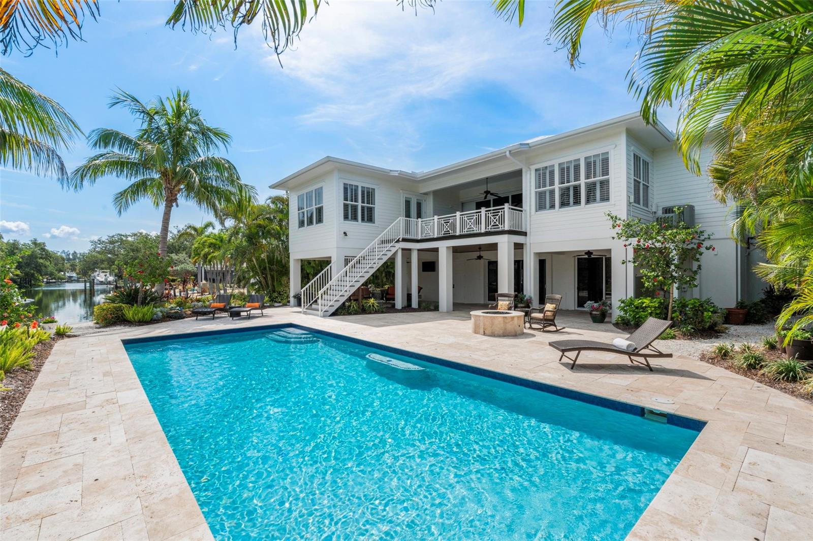 BUTTONWOOD HARBOUR - Residential