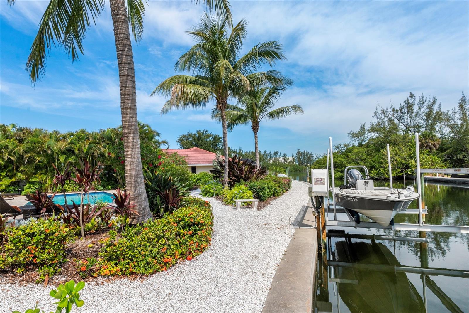 BUTTONWOOD HARBOUR - Residential