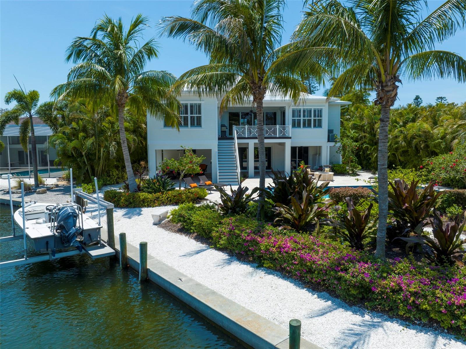 BUTTONWOOD HARBOUR - Residential