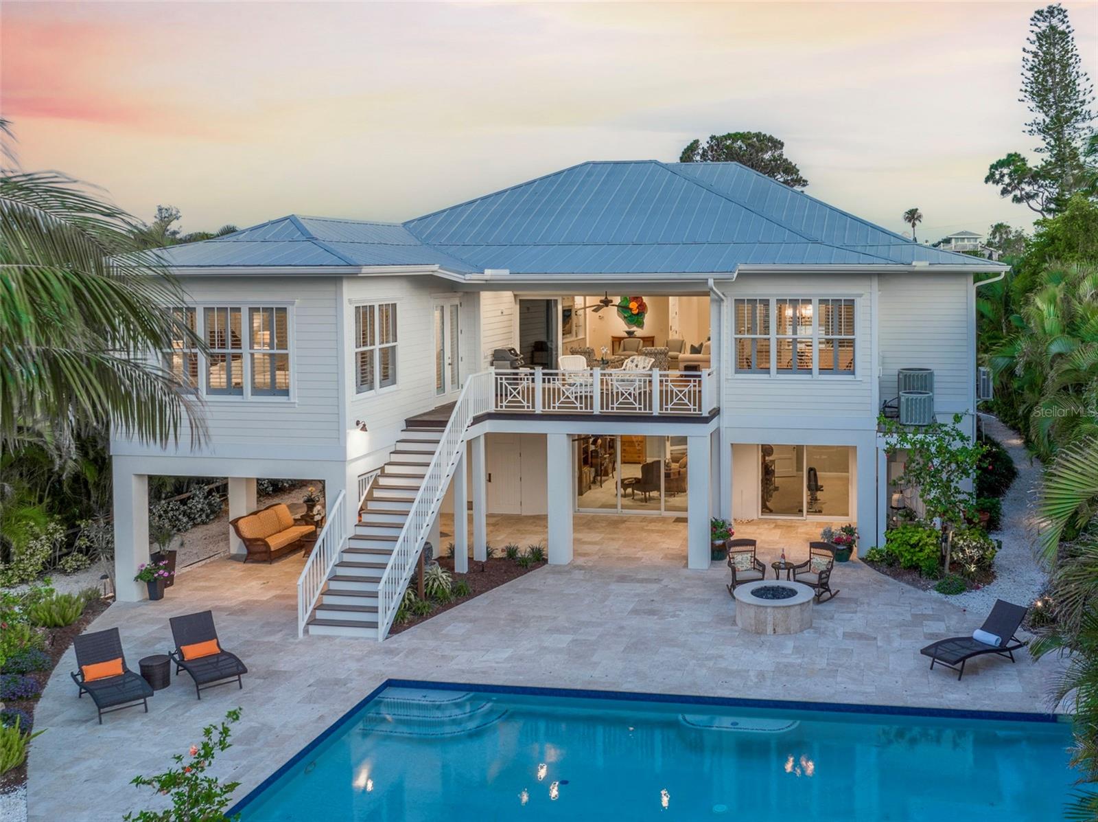 BUTTONWOOD HARBOUR - Residential