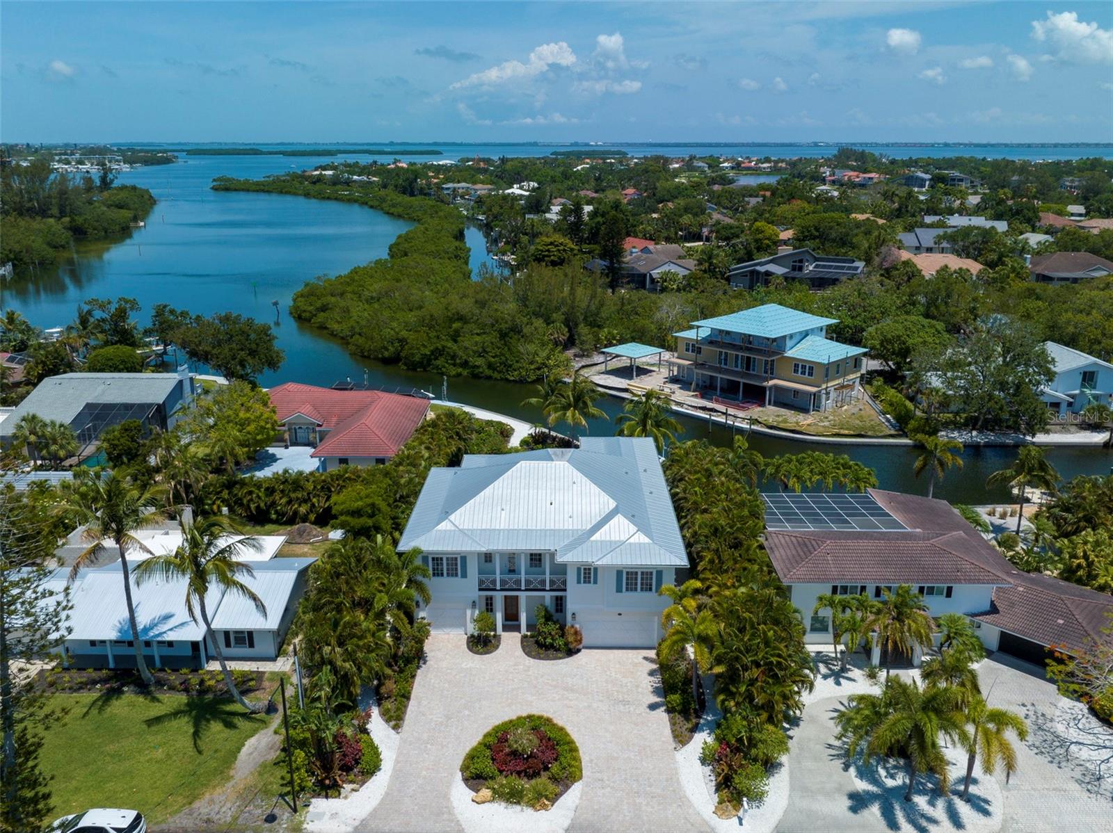 BUTTONWOOD HARBOUR - Residential