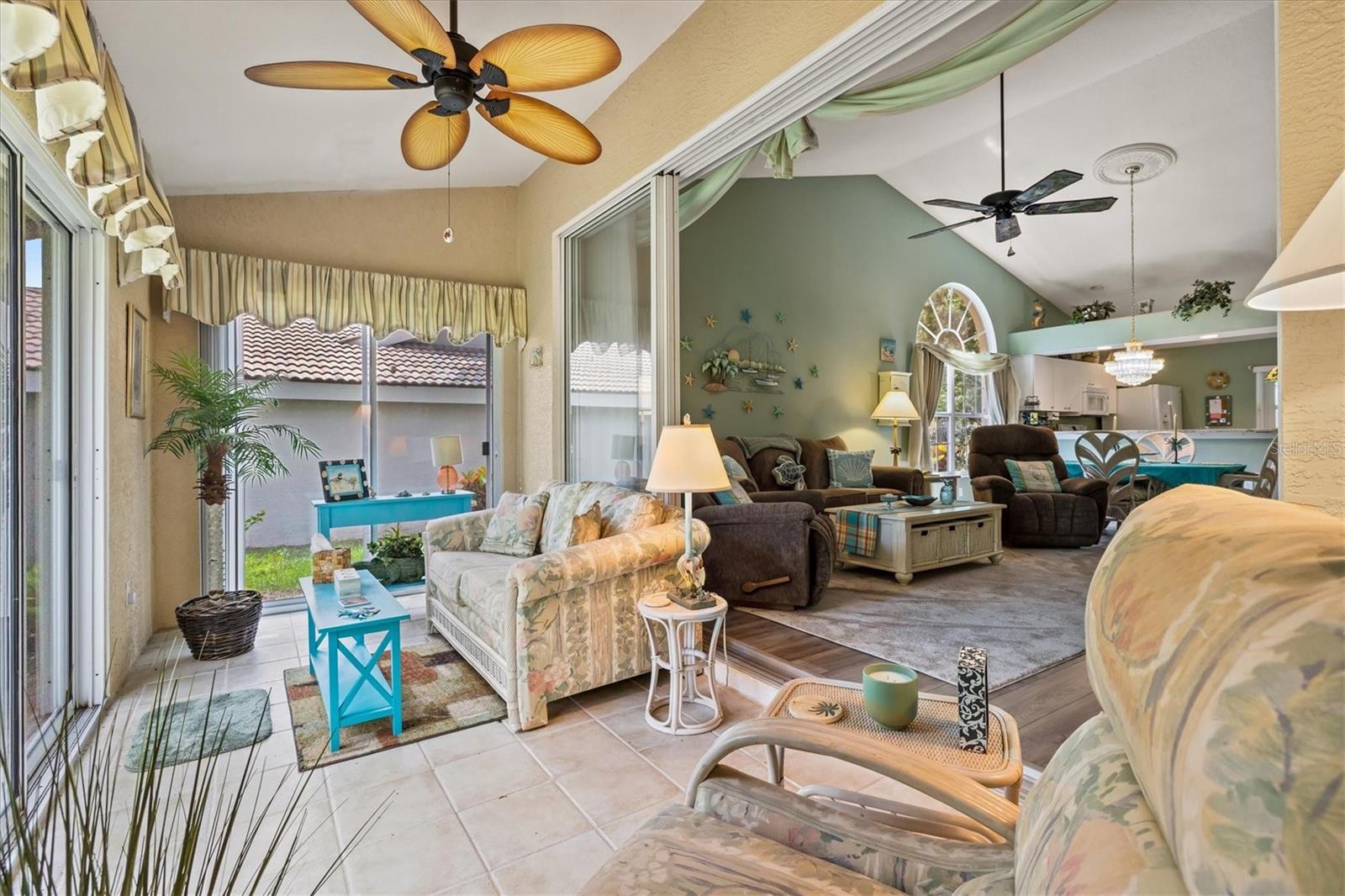 LONGWOOD VILLAS - Residential