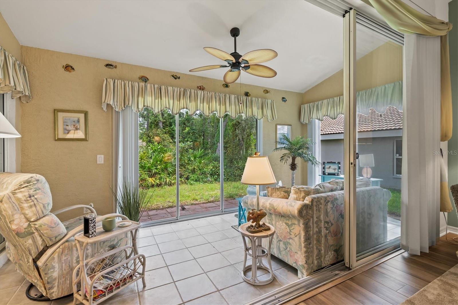 LONGWOOD VILLAS - Residential