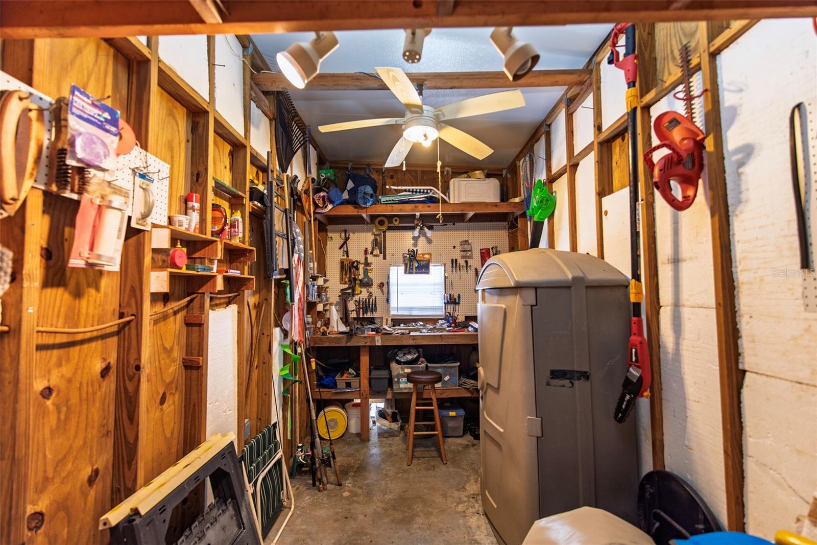 WINDMILL VILLAGE - Residential