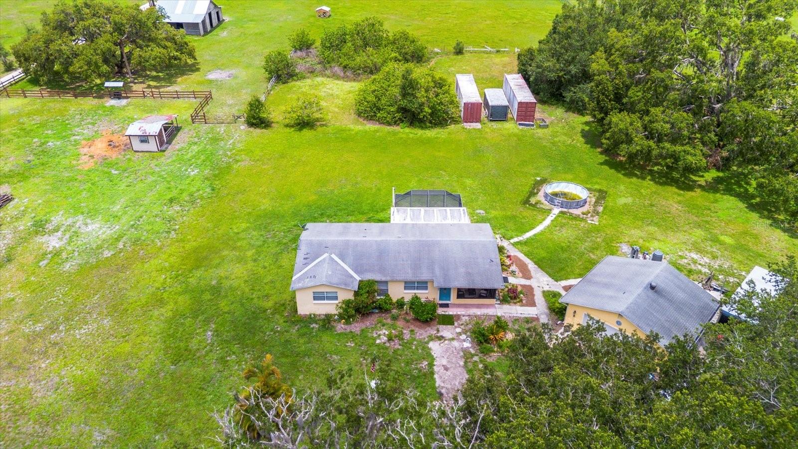 5981 JIM DAVIS ROAD