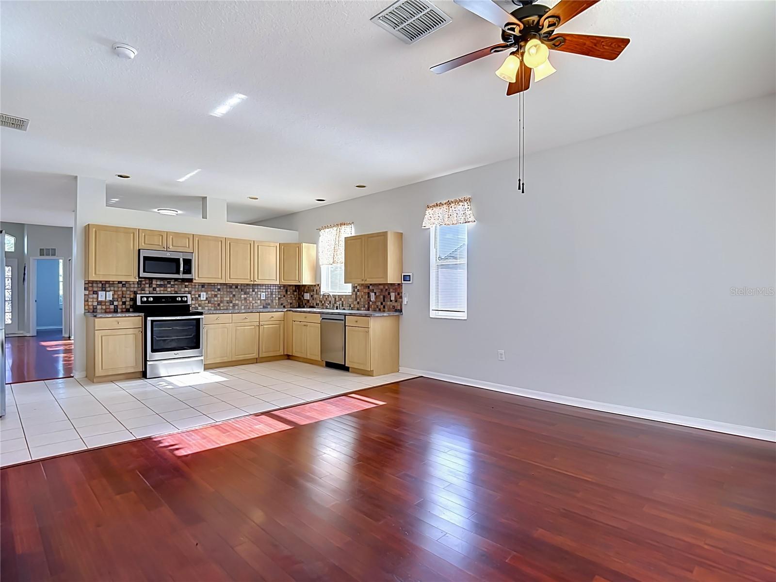 SUNCOAST MEADOWS INCREMENT 01 - Residential