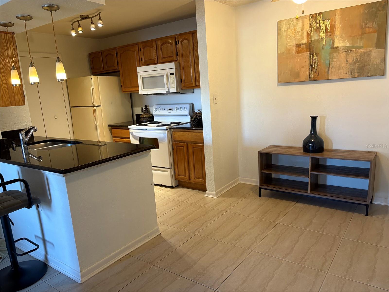 REGENCY GARDENS - Residential