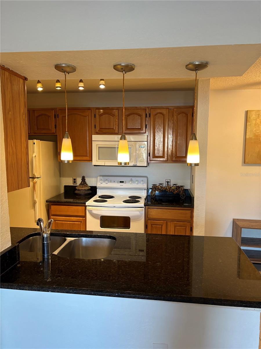 REGENCY GARDENS - Residential