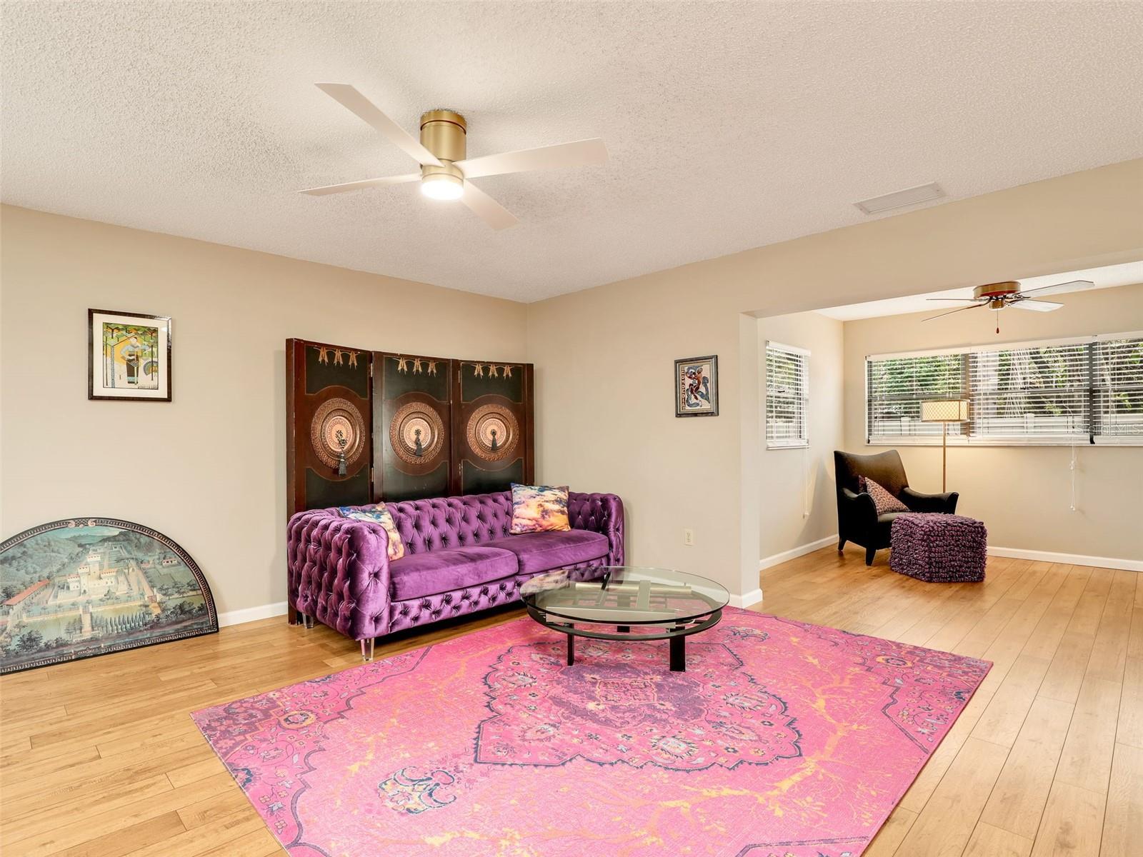 VILLAGE OAKS SEC D - Residential