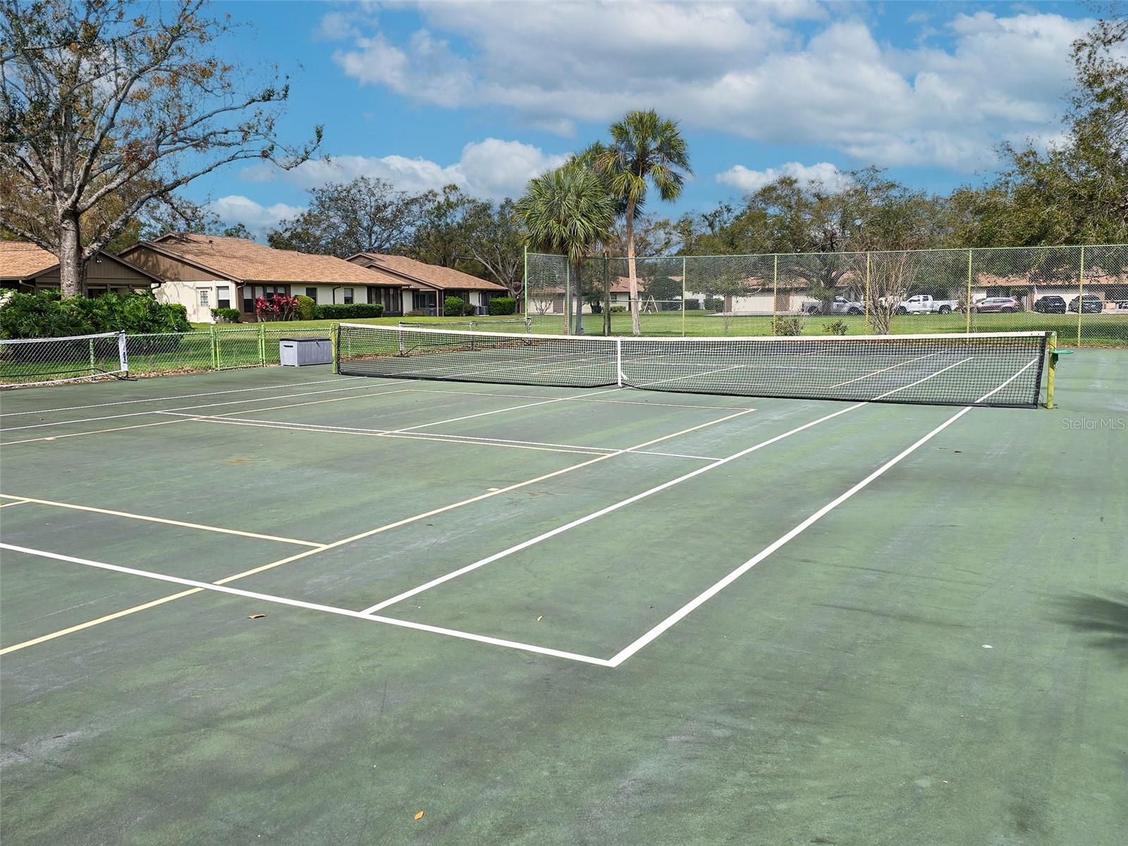 VILLAGE OAKS SEC D - Residential