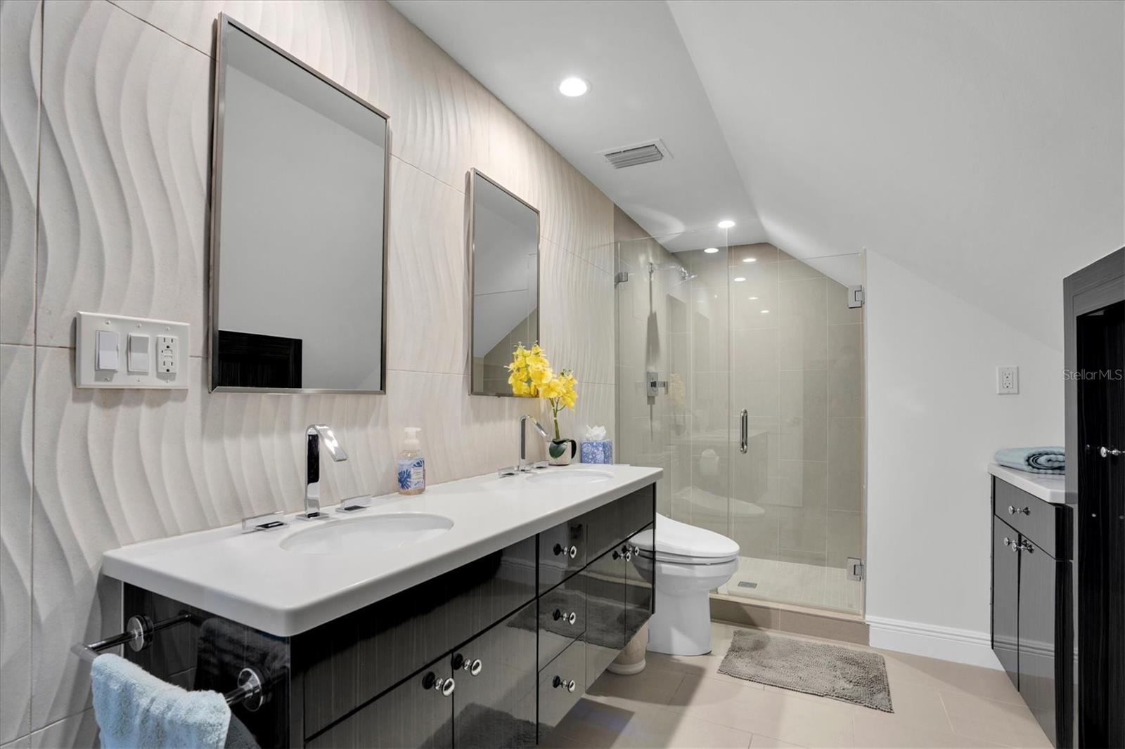 BAHIA SHORES 4TH ADD - Residential