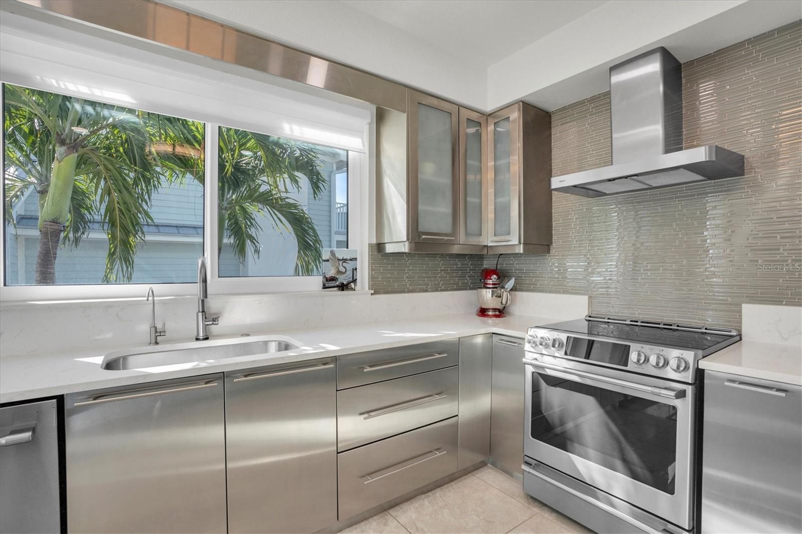 BAHIA SHORES 4TH ADD - Residential