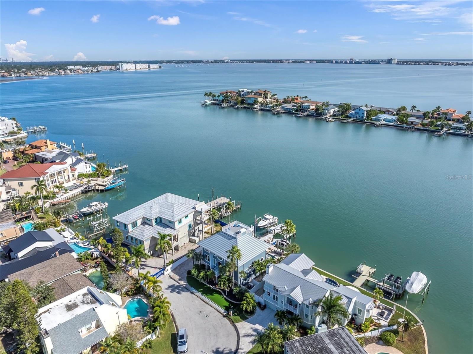 BAHIA SHORES 4TH ADD - Residential