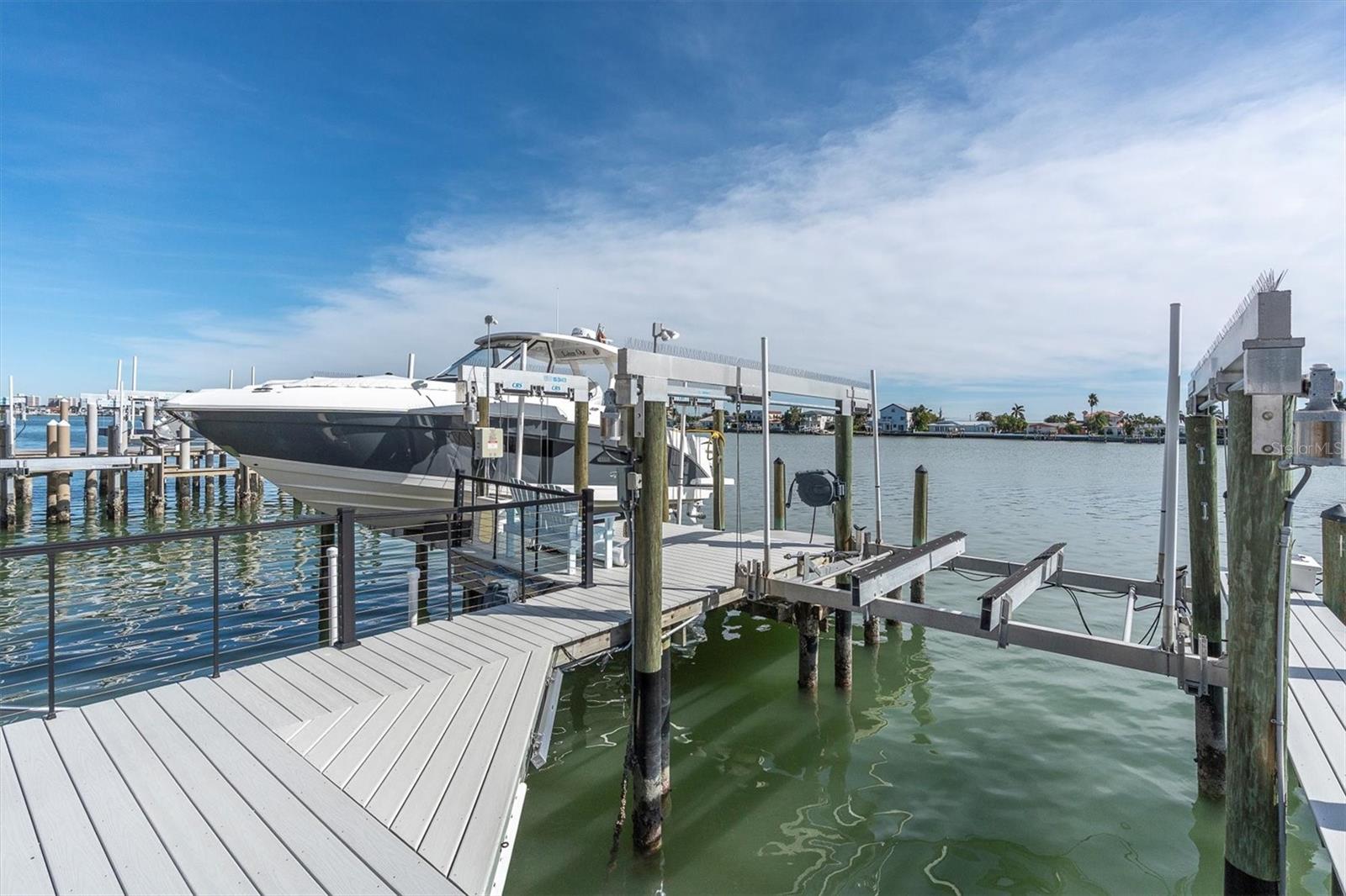 BAHIA SHORES 4TH ADD - Residential