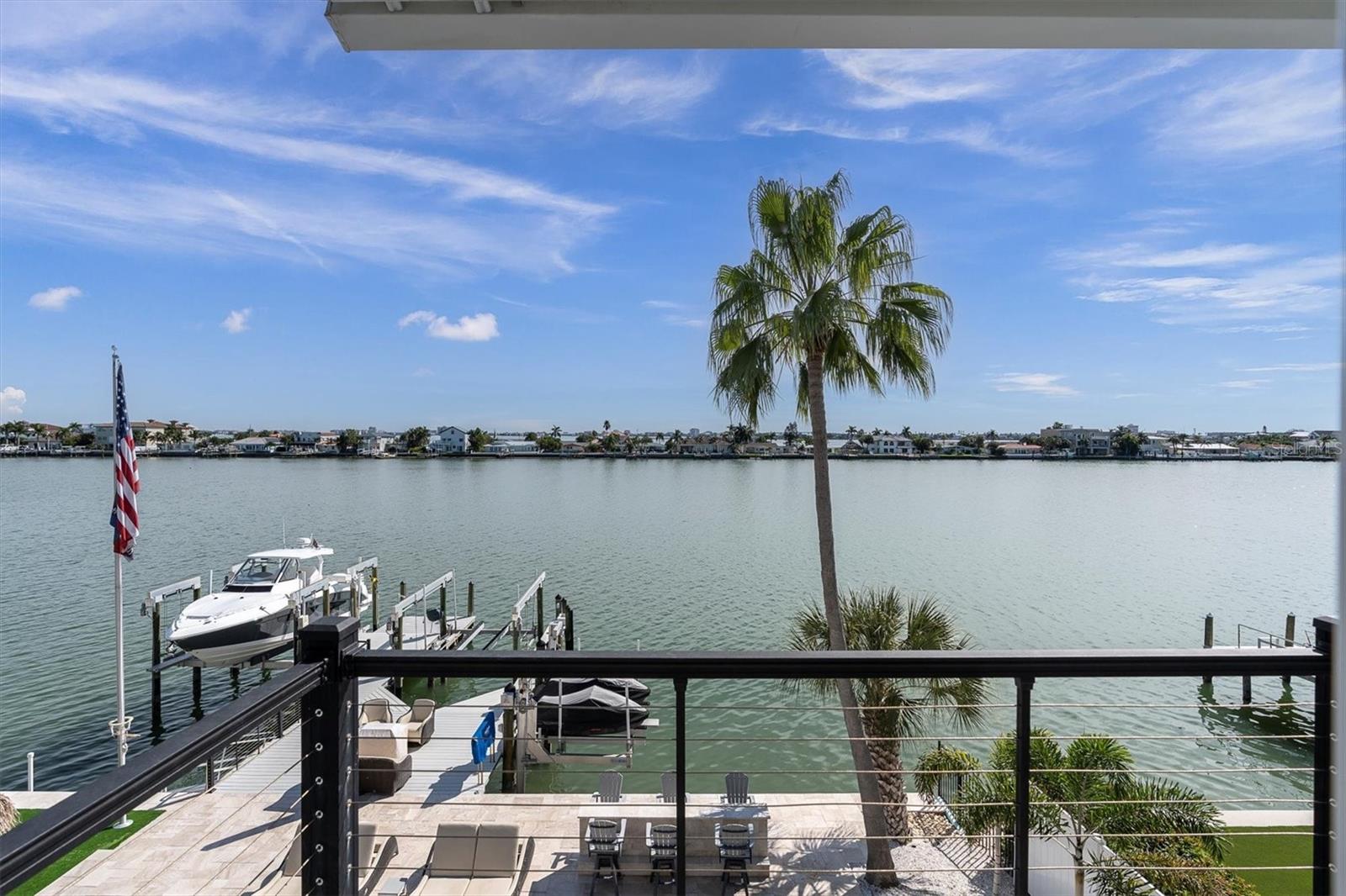 BAHIA SHORES 4TH ADD - Residential