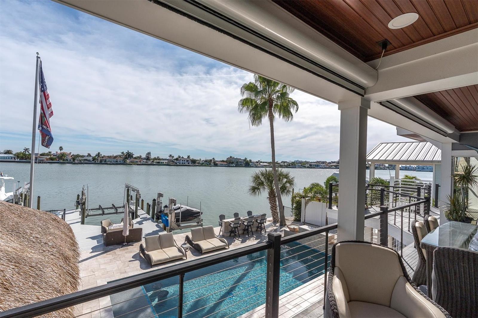 BAHIA SHORES 4TH ADD - Residential