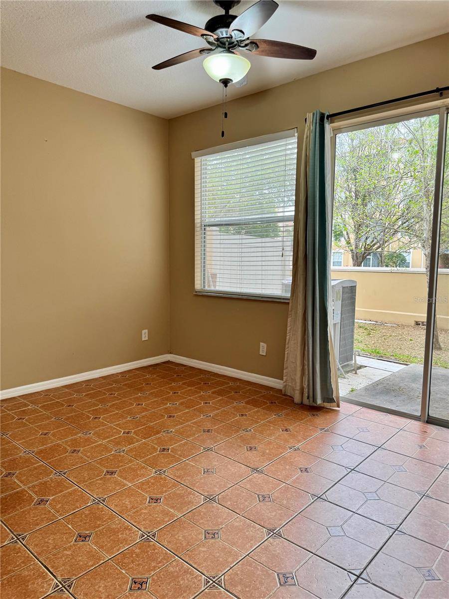 CRESTWYND BAY - Residential