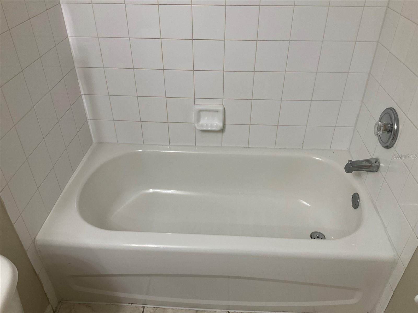 ROGERS-SCOTT SUB - Residential Lease