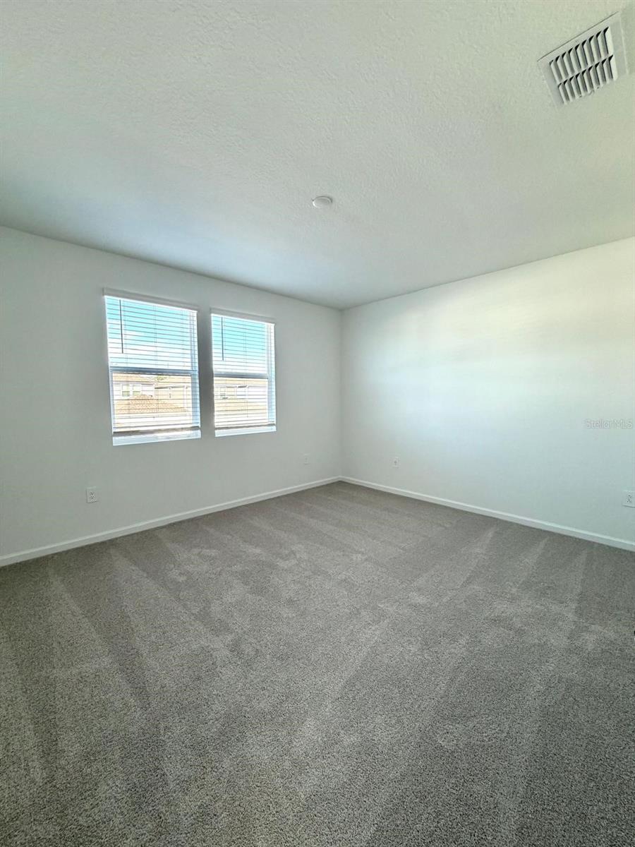 BRONSONS RIDGE 32S - Residential Lease