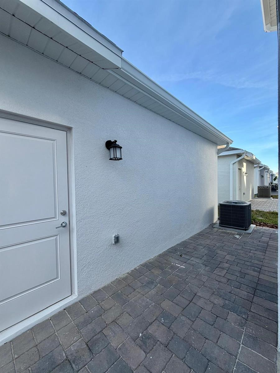 BRONSONS RIDGE 32S - Residential Lease