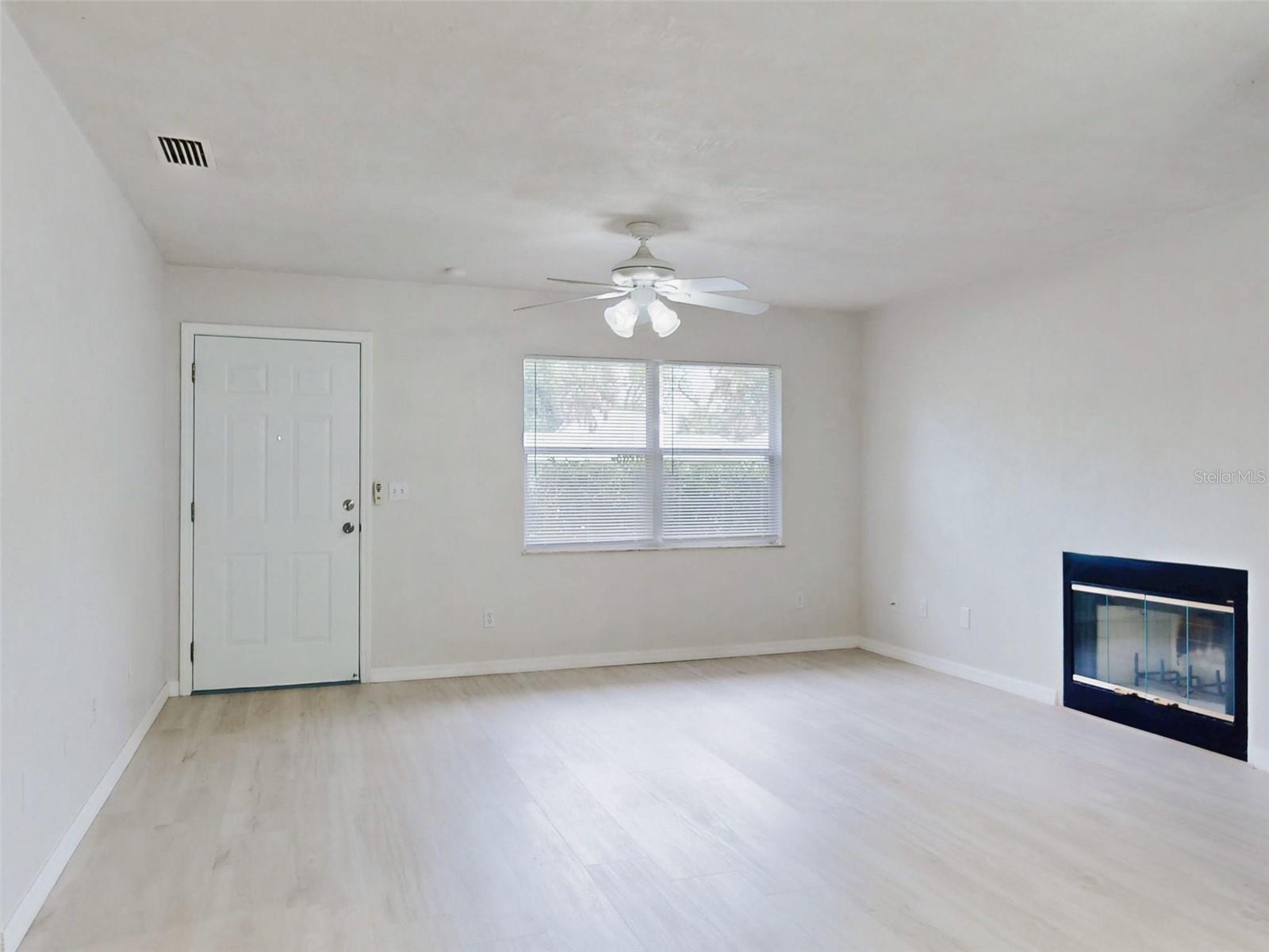 HIGHLAND SHORES SEC 02 - Residential
